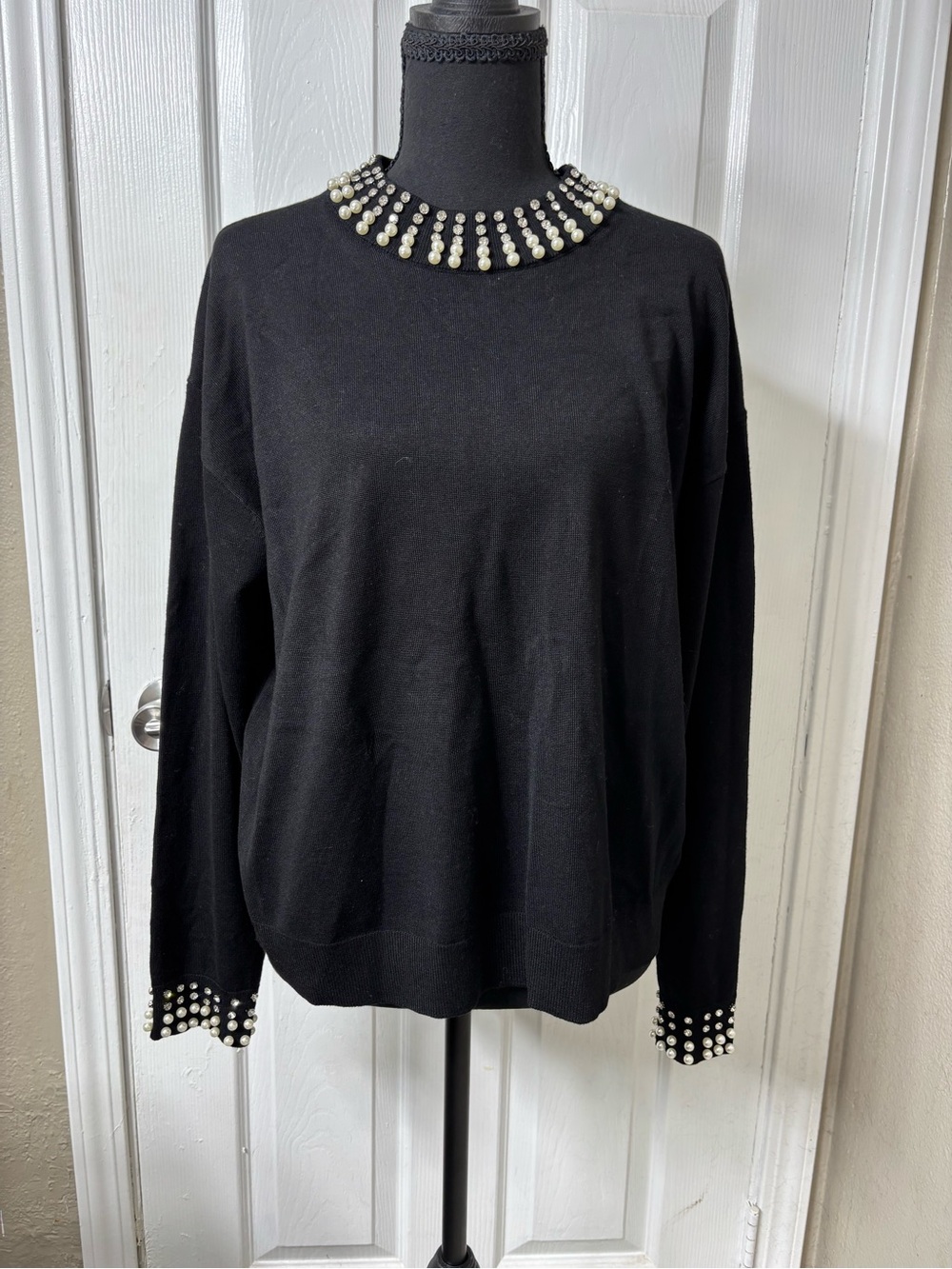 Black Pearl & Rhinestone Embellished Crewneck Sweater XL